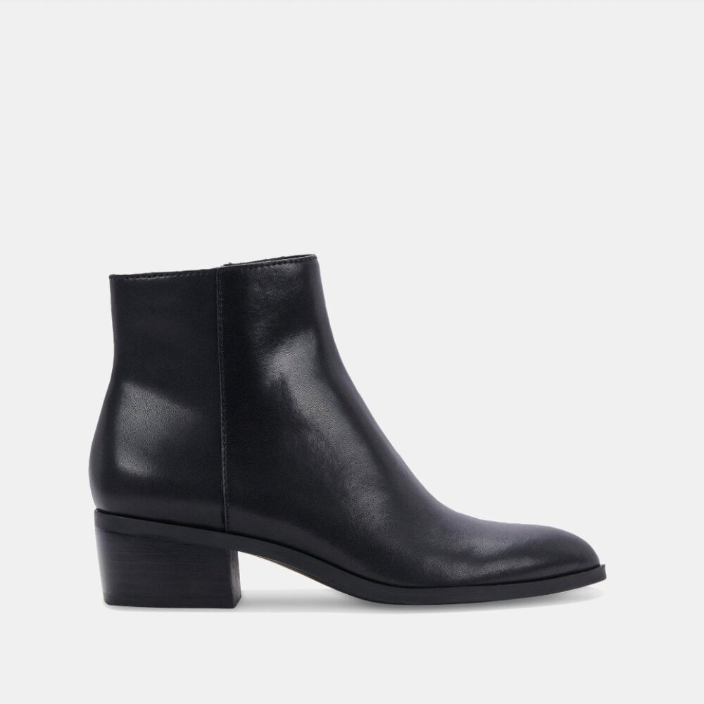 Dolce Vita Avalon Booties Black Leather  *NEW*